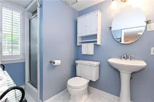 2310 Danbury Rd, Greensboro, NC 27408 - Photo 26