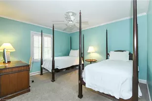 2310 Danbury Rd, Greensboro, NC 27408 - Photo 20