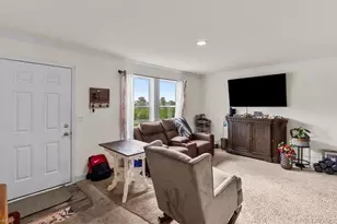 243 Blue Rose Ln, Lexington, NC 27295 - Photo 6