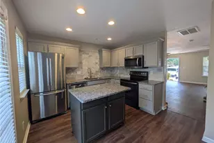 1920 Ray Alexander Dr, Greensboro, NC 27410 - Photo 10