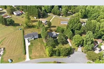 7119 Hunting Brook Court, Winston-Salem, NC 27051 - Photo 12
