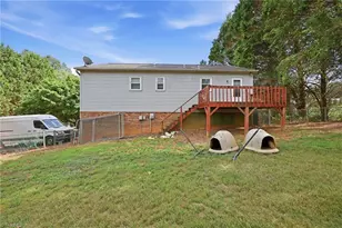 7119 Hunting Brook Ct, Winston-Salem, NC 27051 - Photo 8
