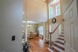 3221 Peninsula Dr, Jamestown, NC 27282 - Photo 4