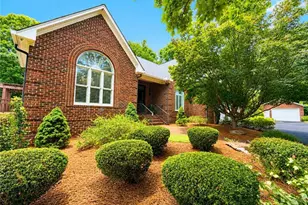 527 Nassau Trail, Asheboro, NC 27205 - Photo 2