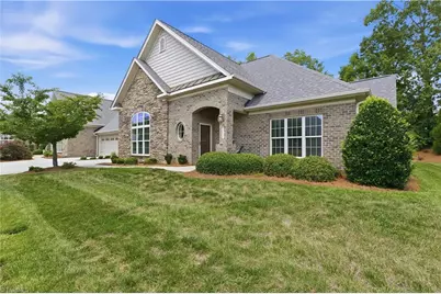 5424 Ggo Drive, Greensboro, NC 27406 - Photo 2