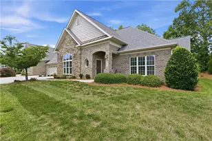 5424 Ggo Dr, Greensboro, NC 27406 - Photo 2