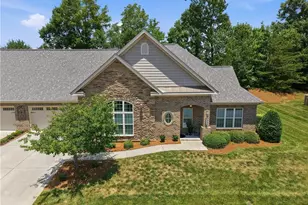 5424 Ggo Dr, Greensboro, NC 27406 - Photo 1