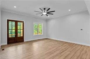 2129 Morning Star Ln, Winston-Salem, NC 27107 - Photo 4