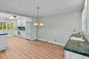 3912 Watauga Dr, Greensboro, NC 27410 - Photo 12