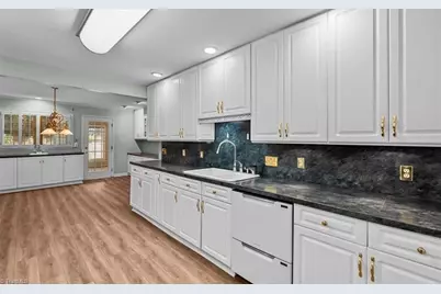 3912 Watauga Drive, Greensboro, NC 27410 - Photo 16