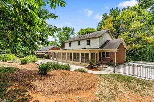 3912 Watauga Dr, Greensboro, NC 27410 - Photo 46
