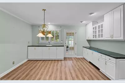 3912 Watauga Drive, Greensboro, NC 27410 - Photo 10