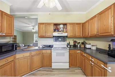 852 Boone Road, Burlington, NC 27217 - Photo 10