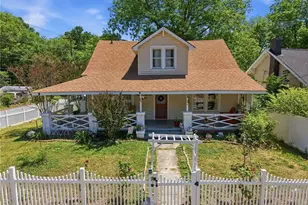 901 Montgomery St, Reidsville, NC 27320 - Photo 2