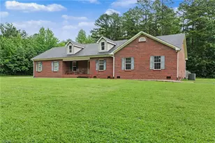 373 Bradley-Tysinger Rd, Lexington, NC 27295 - Photo 2
