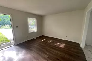 1012 Watkins St, Greensboro, NC 27407 - Photo 2
