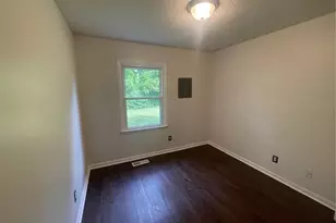 1012 Watkins St, Greensboro, NC 27407 - Photo 6