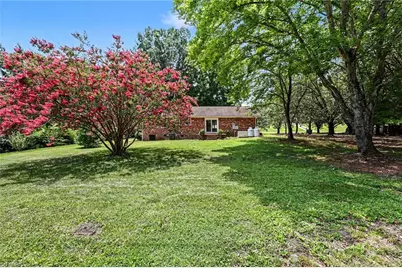 255 Pilotview Loop, Madison, NC 27025 - Photo 28