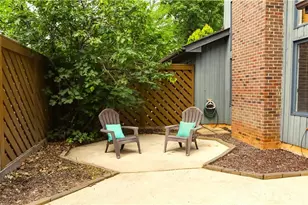 210 College Rd, Greensboro, NC 27410 - Photo 30