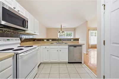 1329 Bayswater Drive, High Point, NC 27265 - Photo 14