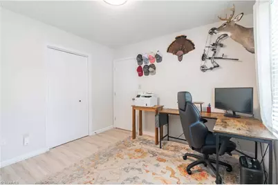 650 Rock Garden Circle, Winston-Salem, NC 27104 - Photo 12
