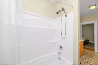 211 N Bridge Street, Jonesville, NC 28642 - Photo 24