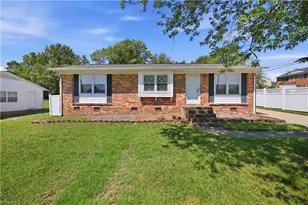 2204 Four Seasons Blvd, Greensboro, NC 27407 - Photo 1