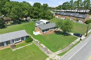 2204 Four Seasons Blvd, Greensboro, NC 27407 - Photo 40