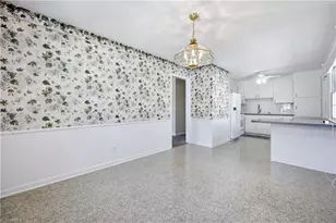 2204 Four Seasons Blvd, Greensboro, NC 27407 - Photo 16