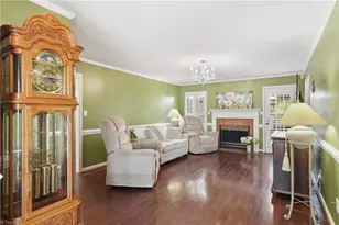 515 Wildwood Ln, Graham, NC 27253 - Photo 10