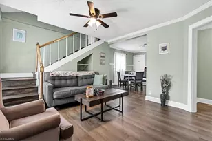226 Friendly Ave, High Point, NC 27260 - Photo 10