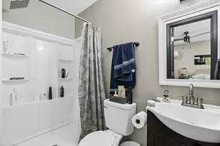 226 Friendly Ave, High Point, NC 27260 - Photo 20