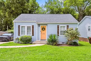 226 Friendly Ave, High Point, NC 27260 - Photo 4