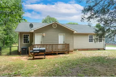 80 Meadowdale Drive, Denton, NC 27239 - Photo 20