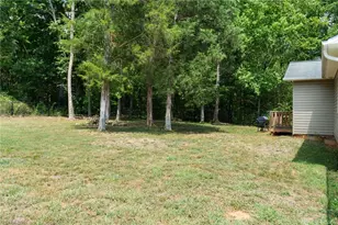 80 Meadowdale Dr, Denton, NC 27239 - Photo 22