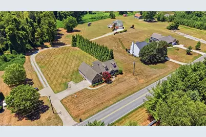 5397 Northwest School Road, Greensboro, NC 27409 - Photo 4