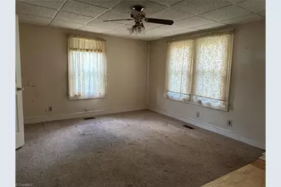 10731 Nc Highway 704, Madison, NC 27025 - Photo 4