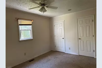 10731 Nc Highway 704, Madison, NC 27025 - Photo 8