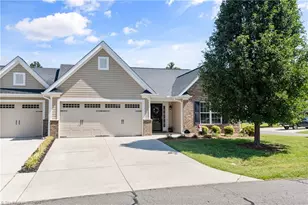 6210 Queens Gate Ct, Clemmons, NC 27012 - Photo 2