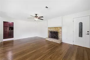 7106 Waterbury Dr, High Point, NC 27263 - Photo 8