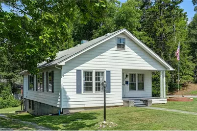 395 N Park Street, Asheboro, NC 27203 - Photo 1