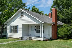 395 N Park St, Asheboro, NC 27203 - Photo 4