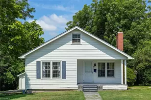 395 N Park St, Asheboro, NC 27203 - Photo 30