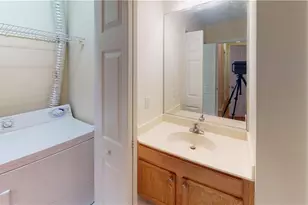 2428 Somerset Pl Dr, Winston-Salem, NC 27103 - Photo 12