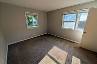 1755 Camden Rd, Winston-Salem, NC 27103 - Photo 10