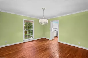 809 Hillcrest Dr, High Point, NC 27262 - Photo 12
