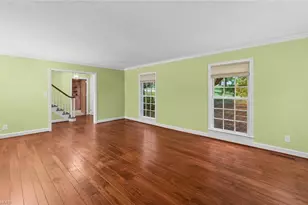 809 Hillcrest Dr, High Point, NC 27262 - Photo 8