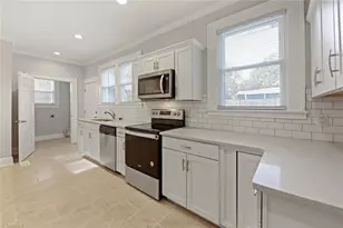1015 S Hawthorne Rd, Winston-Salem, NC 27103 - Photo 4