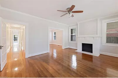 1015 S Hawthorne Road, Winston-Salem, NC 27103 - Photo 10
