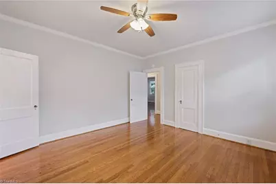 1015 S Hawthorne Road, Winston-Salem, NC 27103 - Photo 20